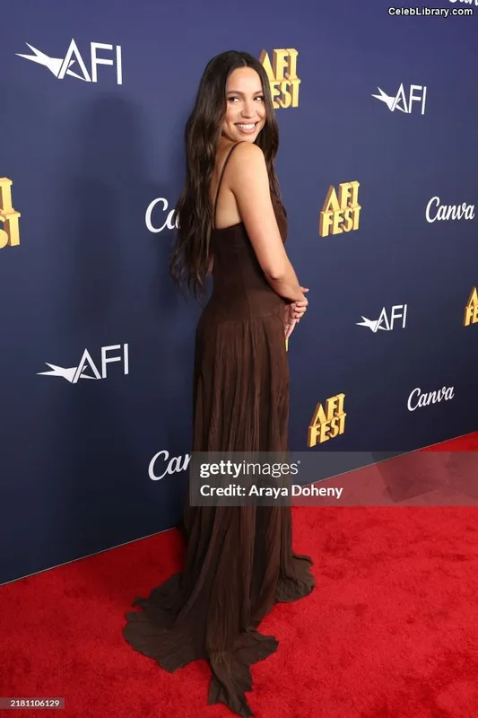 Jurnee Smollett photo 3 of 1220
