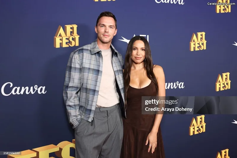 Jurnee Smollett photo 12 of 1220