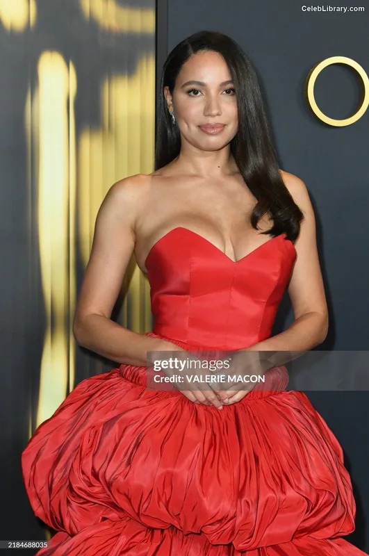 Jurnee Smollett photo 20 of 1220