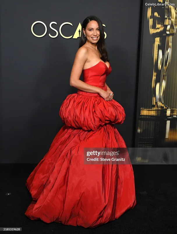 Jurnee Smollett photo 3 of 1220