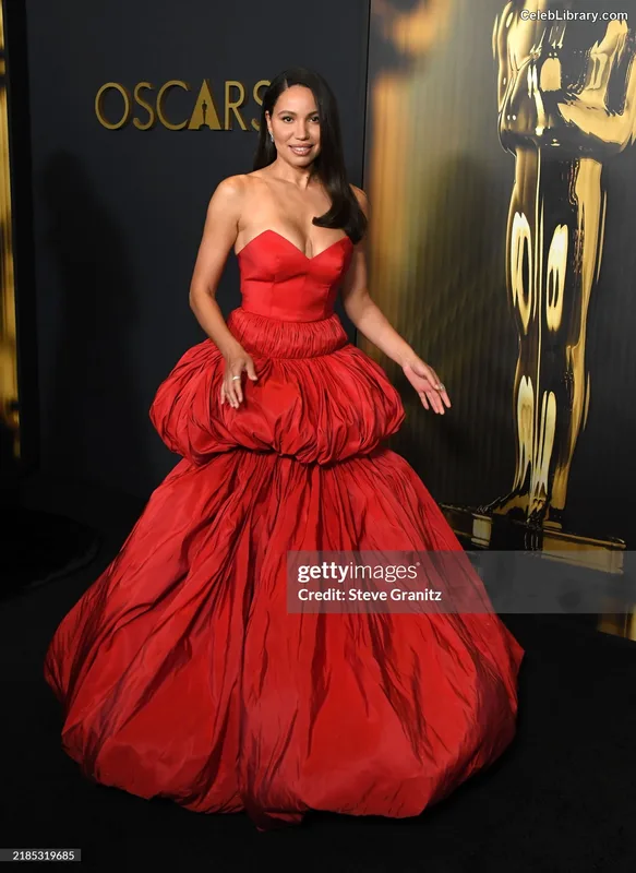 Jurnee Smollett photo 10 of 1220