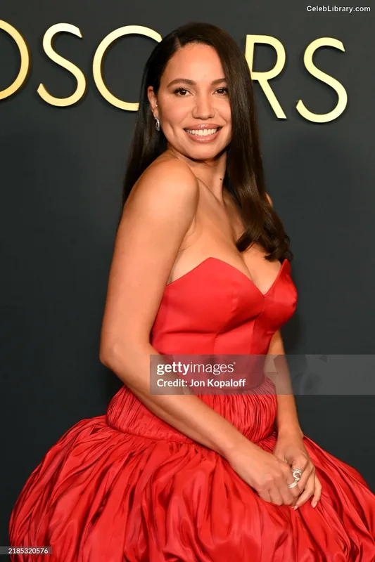 Jurnee Smollett photo 16 of 1220