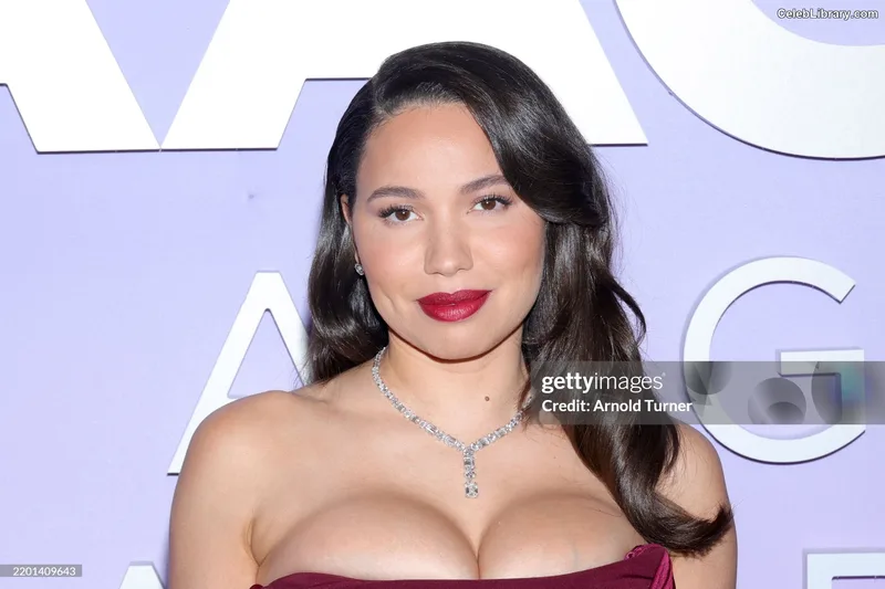 Jurnee Smollett photo 14 of 1220