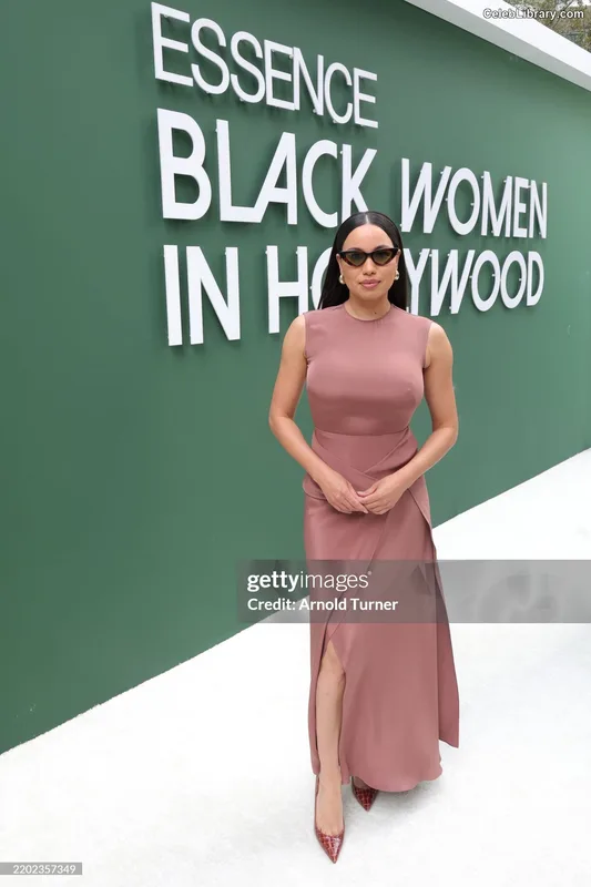 Jurnee Smollett photo 23 of 1220