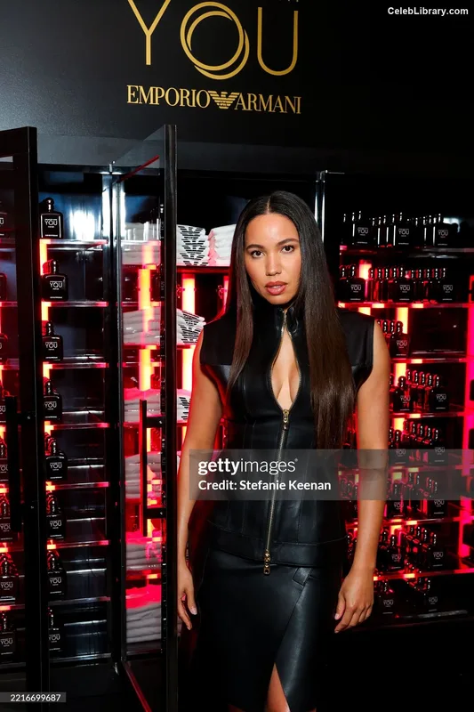Jurnee Smollett photo 14 of 1220