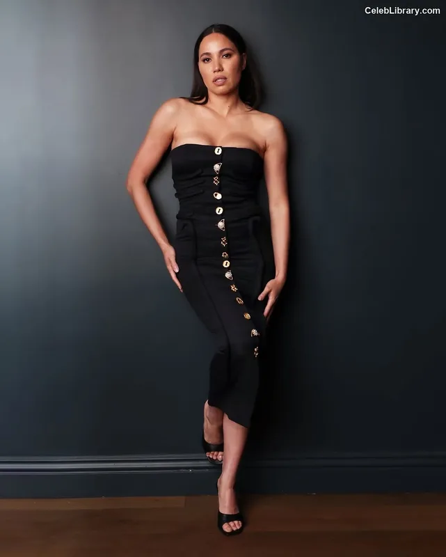 Jurnee Smollett photo 11 of 1220