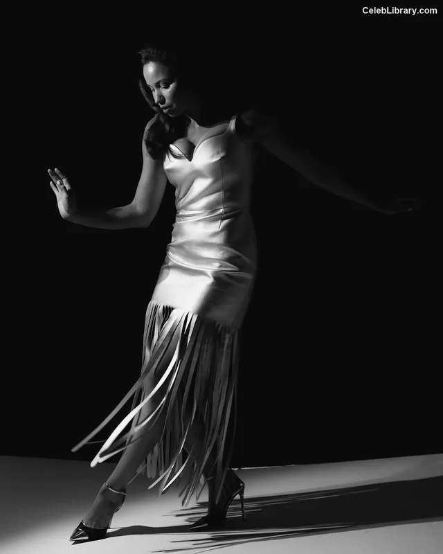 Jurnee Smollett photo 2 of 1220