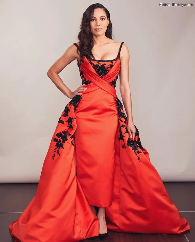 Jurnee Smollett photo 16 of 1220