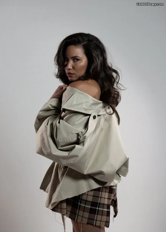 Jurnee Smollett photo 22 of 1220