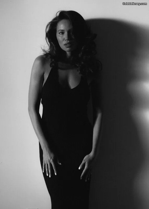 Jurnee Smollett photo 3 of 1220