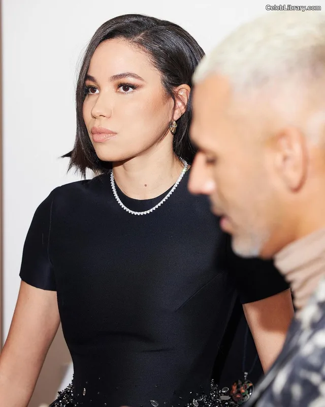 Jurnee Smollett photo 24 of 1220