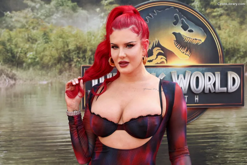 Justina Valentine photo 1 of 169