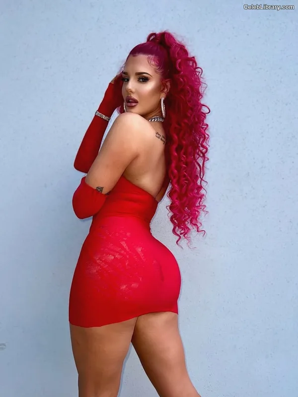 Justina Valentine photo 21 of 169