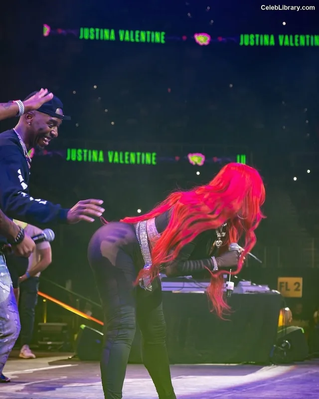 Justina Valentine photo 2 of 169