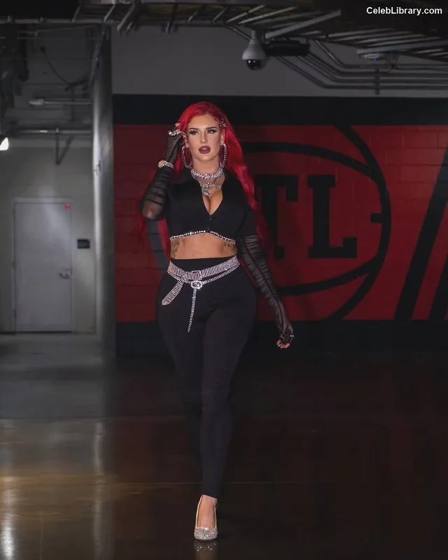 Justina Valentine photo 7 of 169