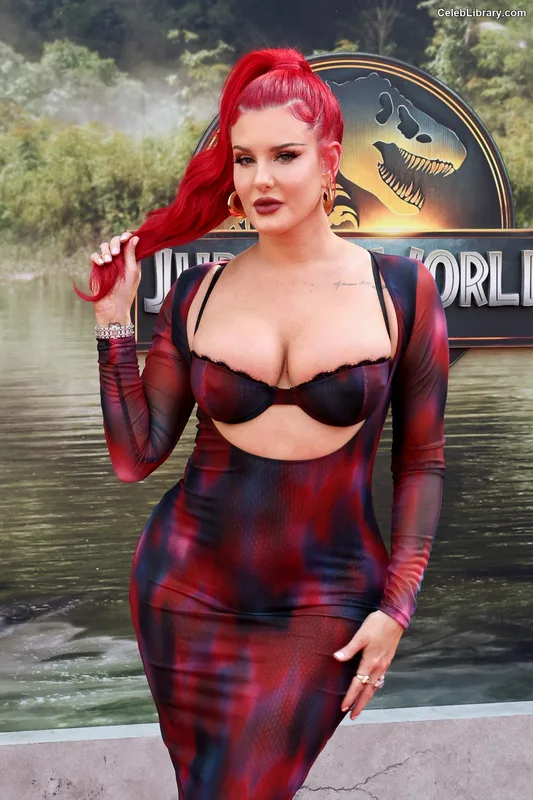 Justina Valentine photo 14 of 169