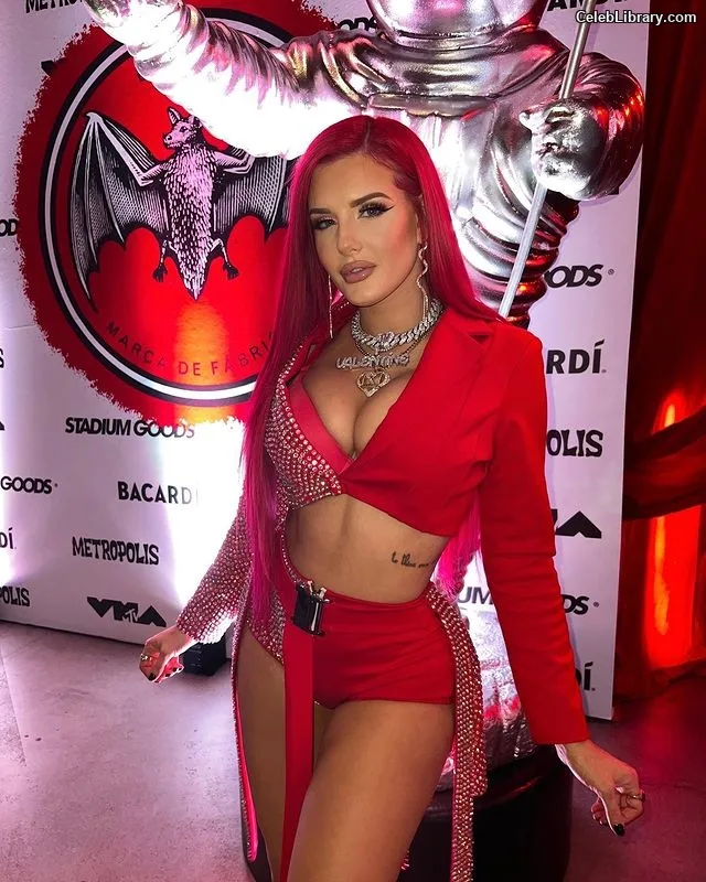 Justina Valentine photo 21 of 169