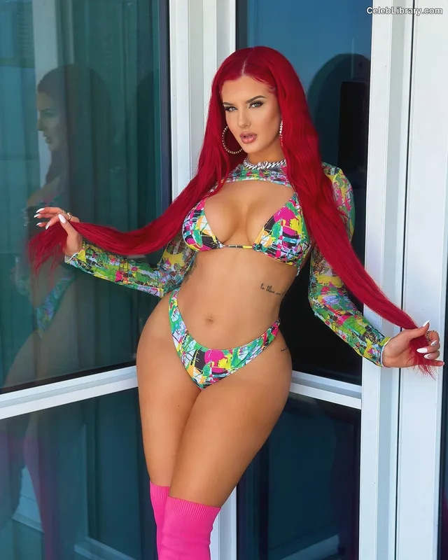 Justina Valentine photo 5 of 169