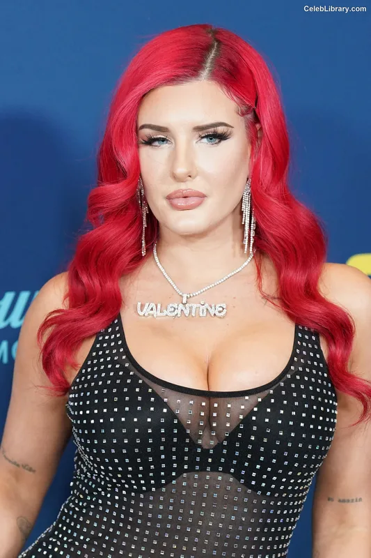 Justina Valentine photo 23 of 169