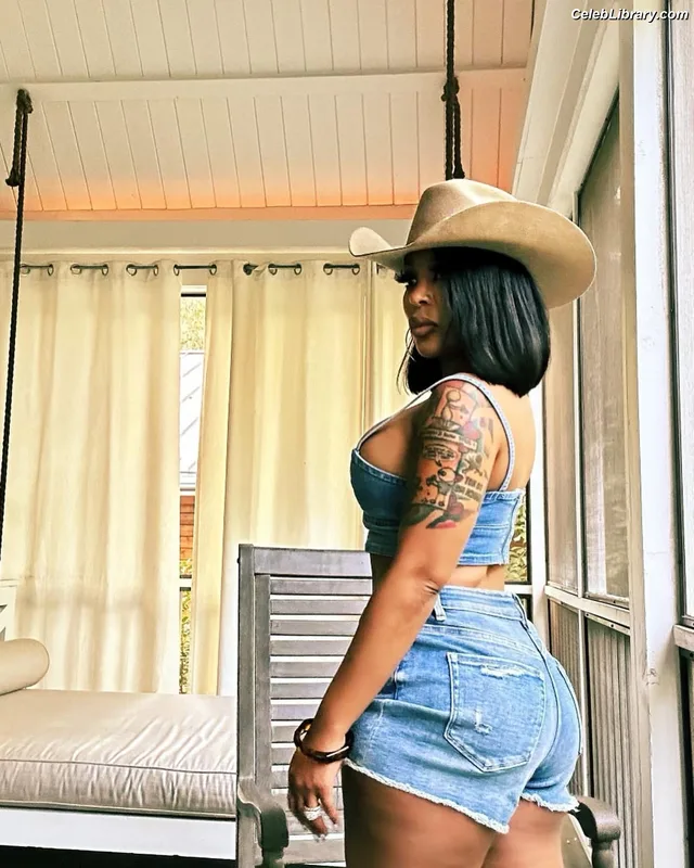 K. Michelle photo 12 of 54