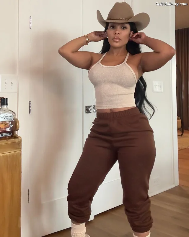 K. Michelle photo 4 of 54