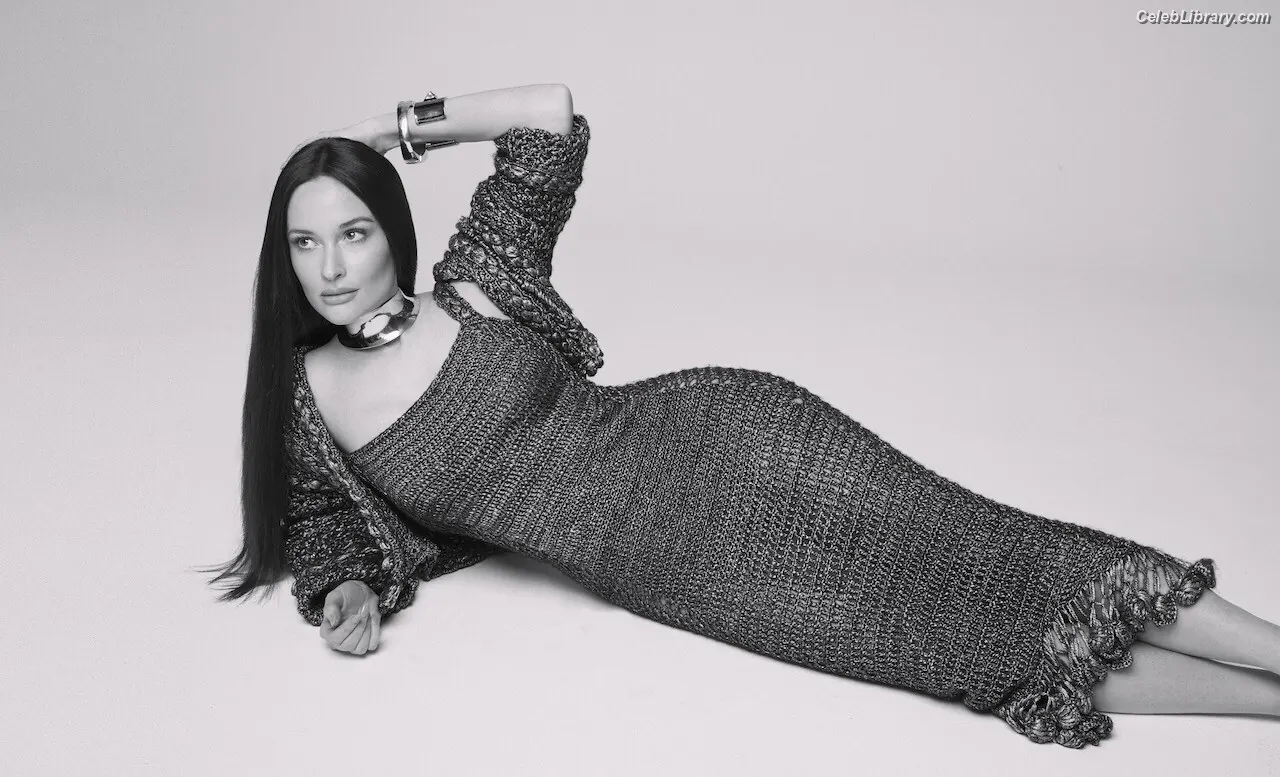 Kacey Musgraves photo 10 of 536