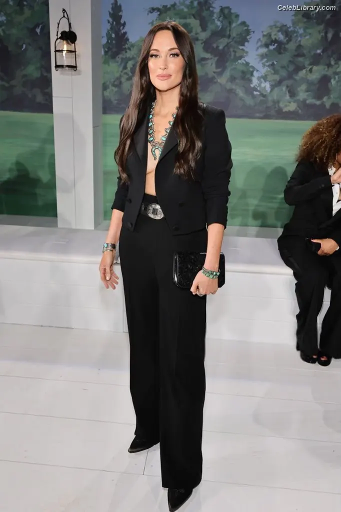 Kacey Musgraves photo 24 of 536