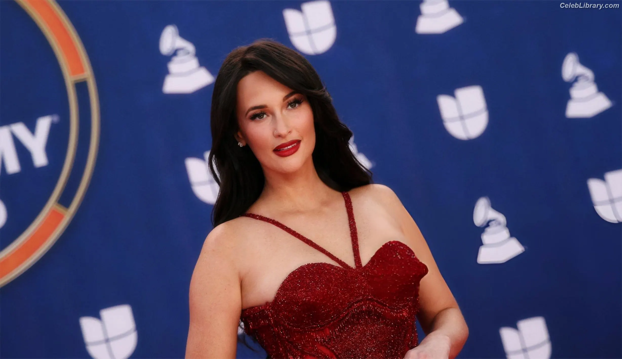 Kacey Musgraves photo 11 of 536