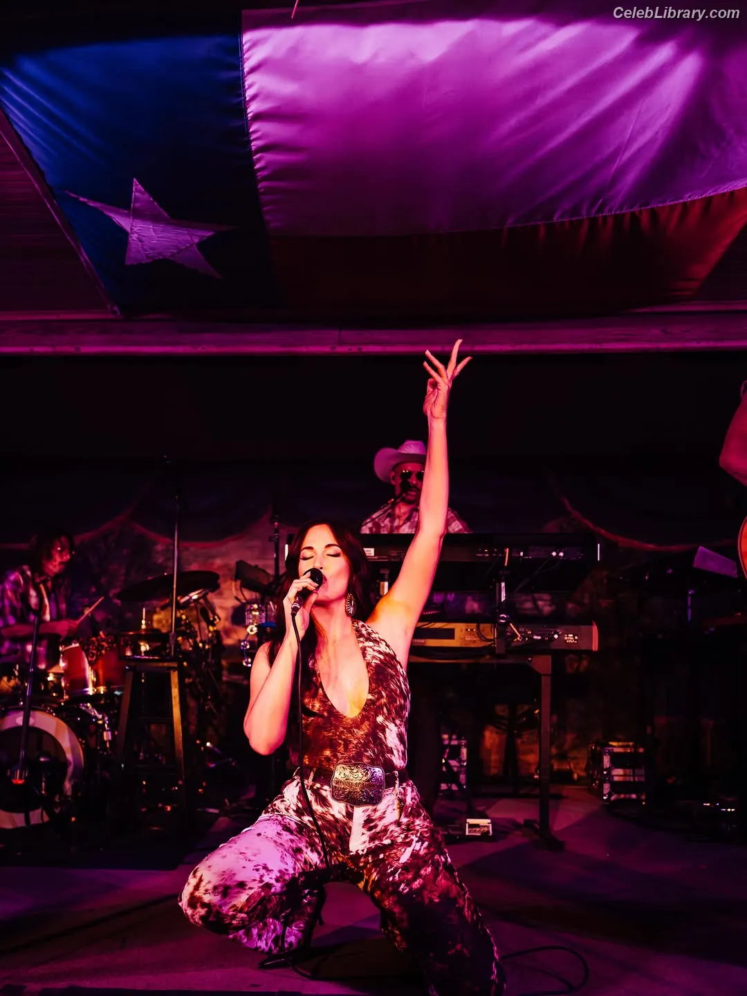 Kacey Musgraves photo 15 of 536