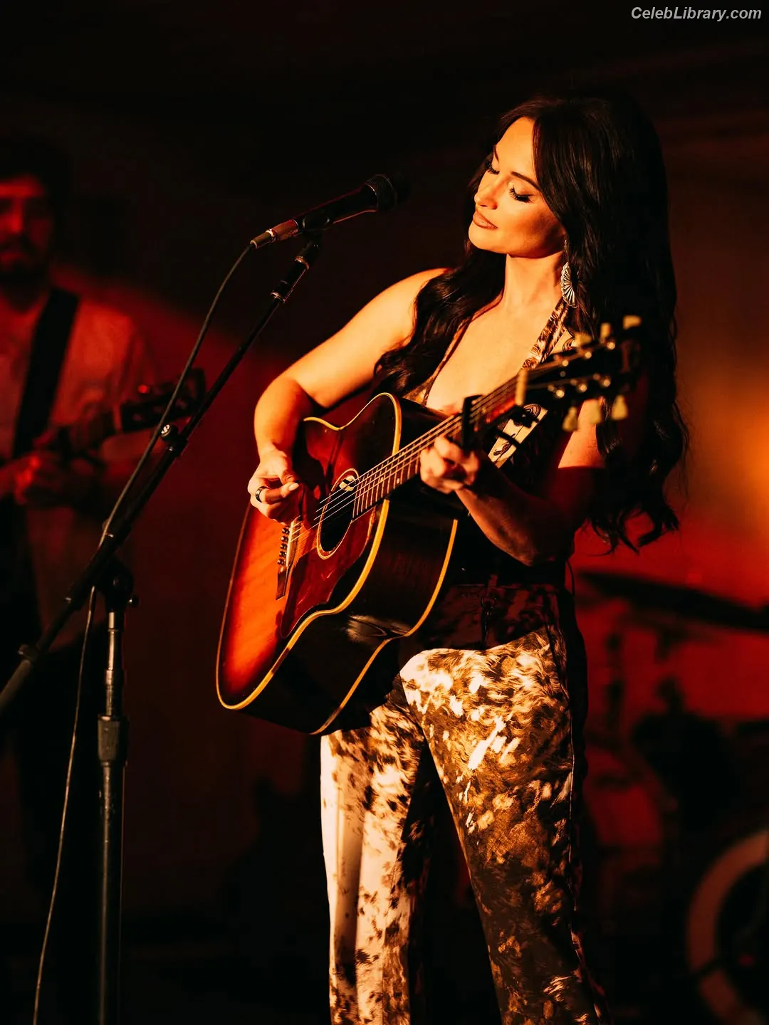 Kacey Musgraves photo 16 of 536