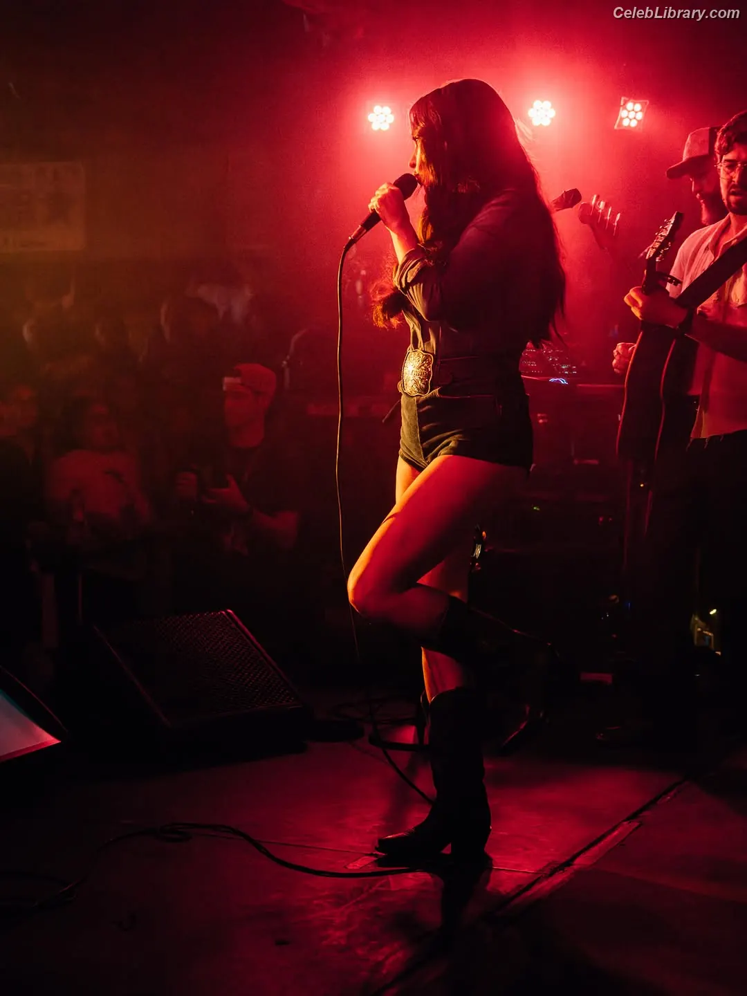 Kacey Musgraves photo 2 of 536
