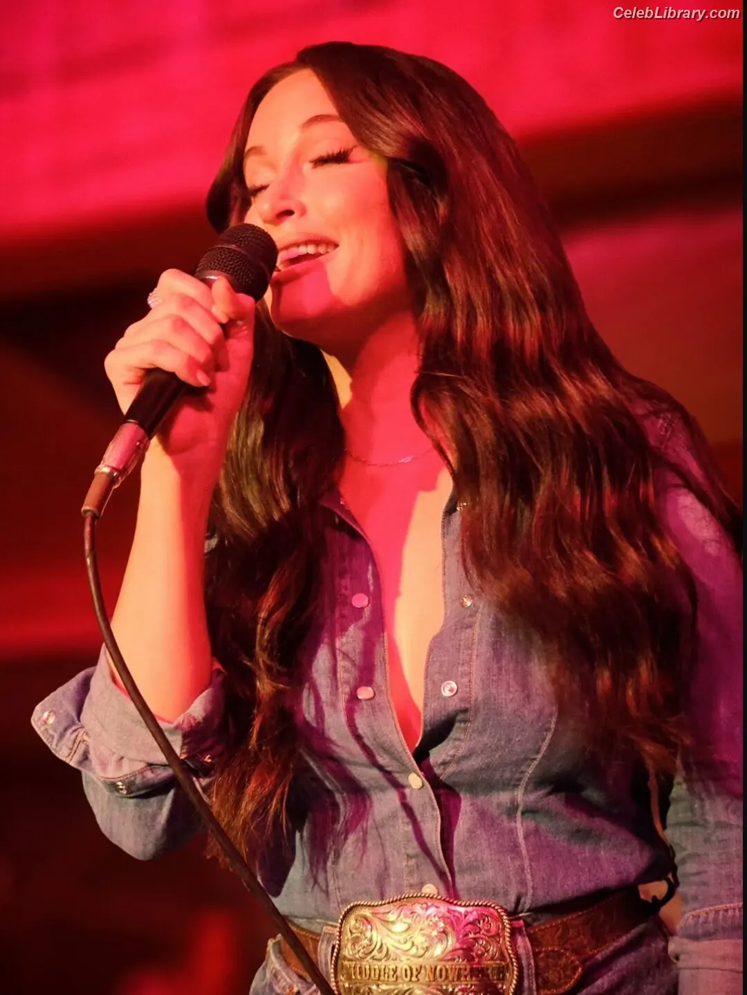 Kacey Musgraves photo 16 of 536