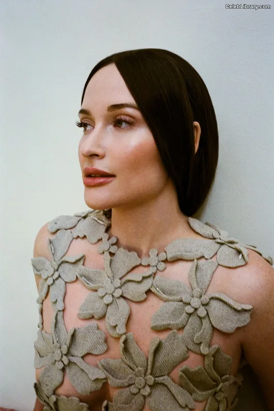 Kacey Musgraves photo 23 of 537