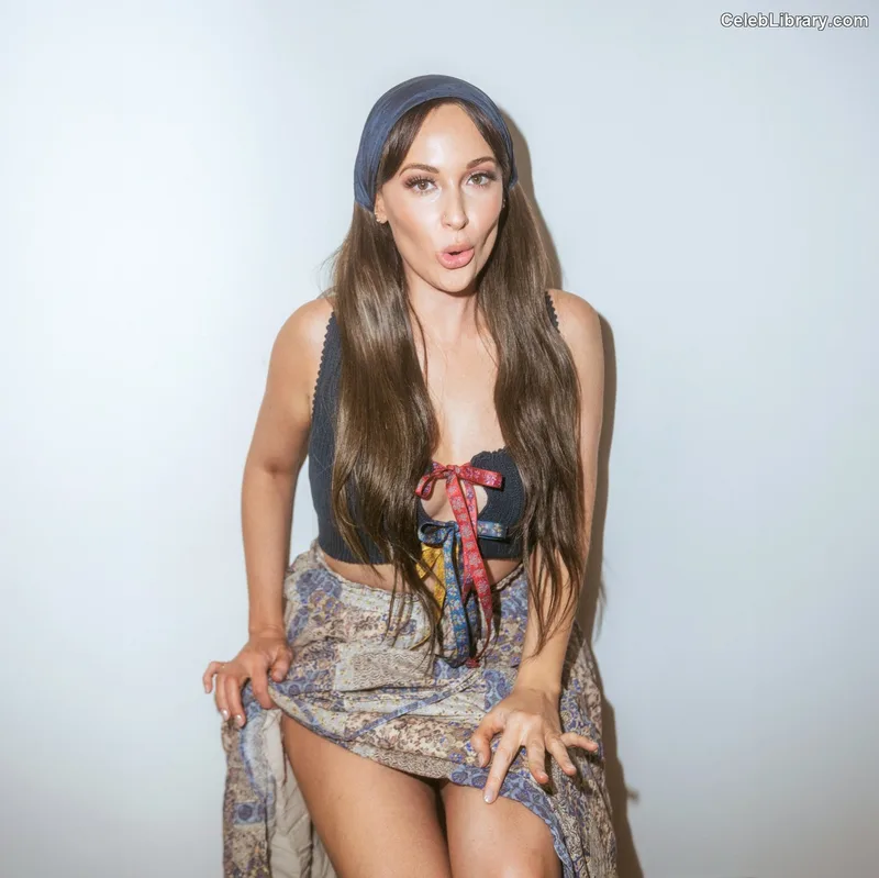 Kacey Musgraves photo 17 of 537