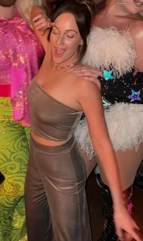 Kacey Musgraves photo 23 of 537
