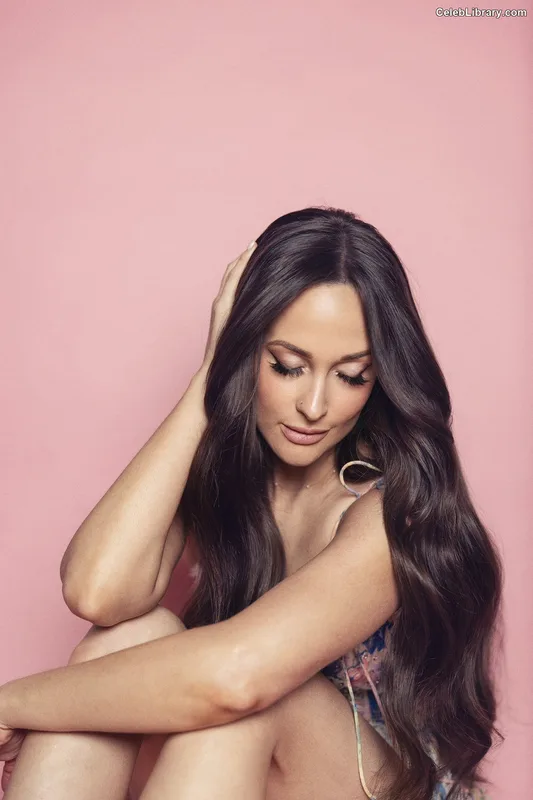 Kacey Musgraves photo 9 of 537