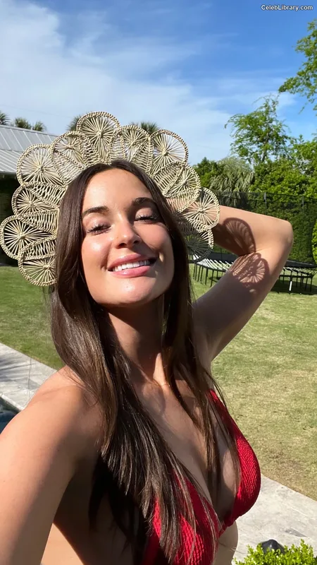 Kacey Musgraves photo 20 of 537