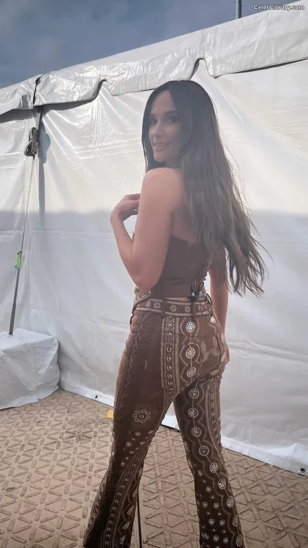 Kacey Musgraves photo 22 of 537