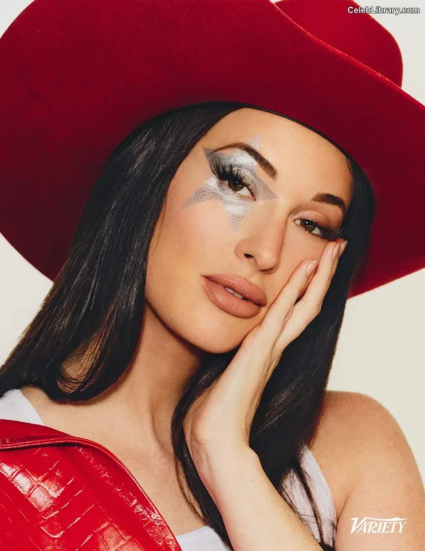 Kacey Musgraves photo 16 of 537