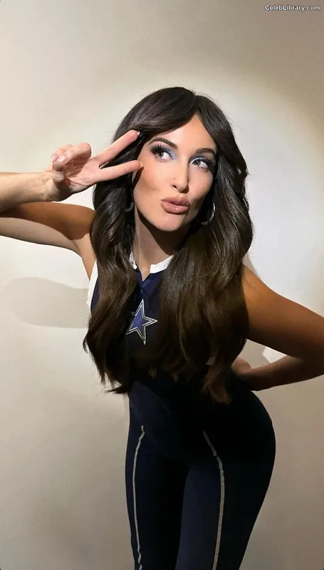 Kacey Musgraves photo 16 of 537