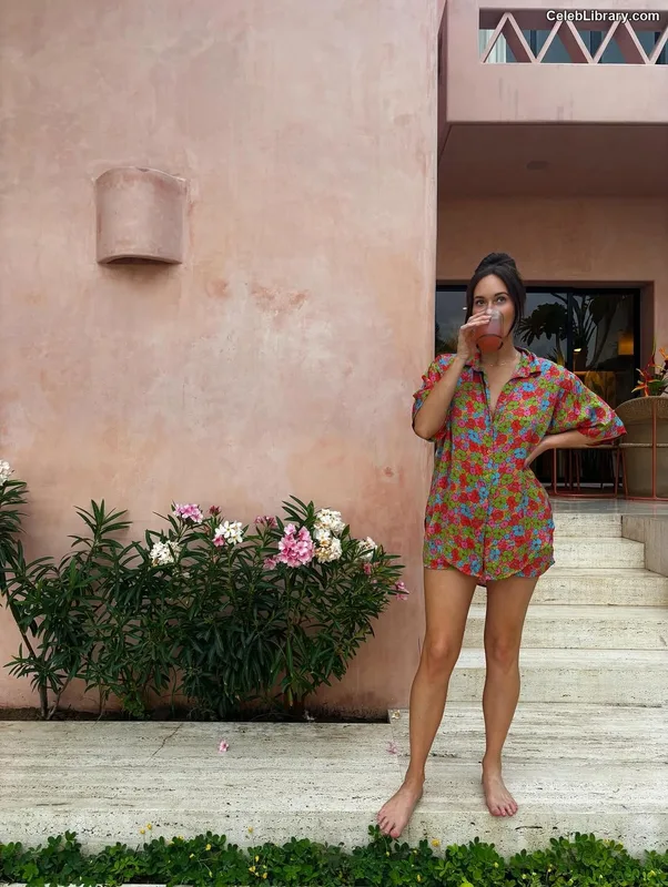 Kacey Musgraves photo 4 of 537