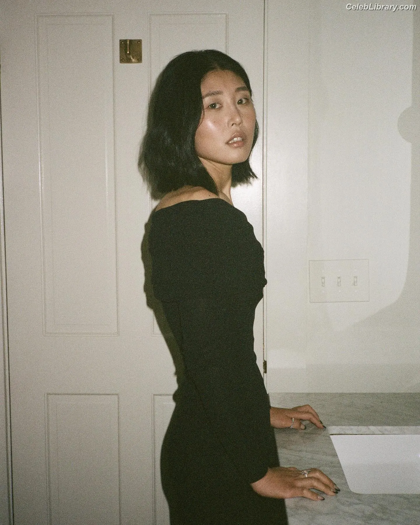Kahyun Kim photo 6 of 188