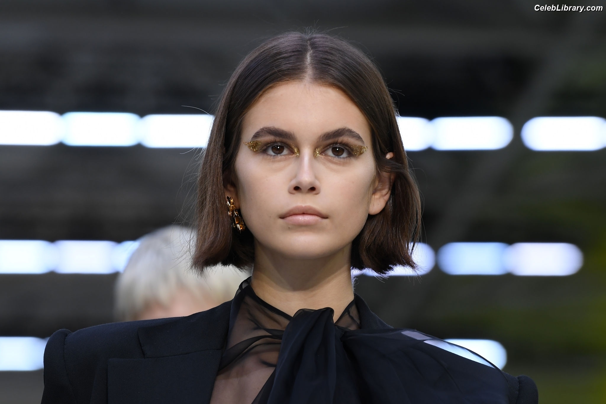 Kaia Gerber photo 22 of 464