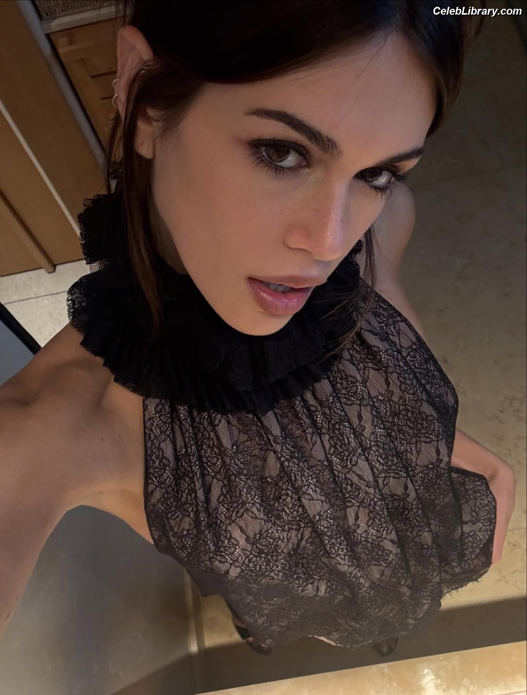 Kaia Gerber photo 18 of 464