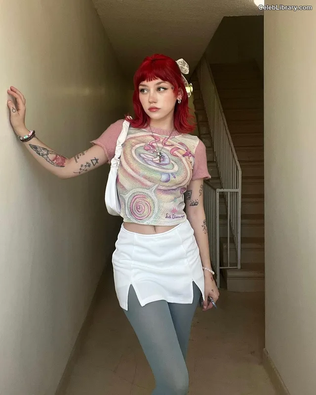 Kailee Morgue photo 9 of 188
