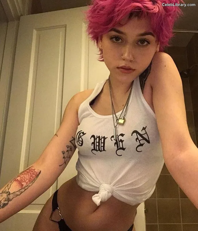 Kailee Morgue photo 21 of 188