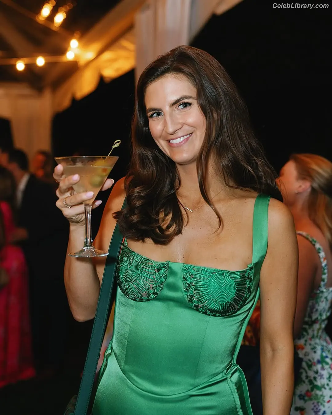 Kaitlan Collins photo 3 of 205