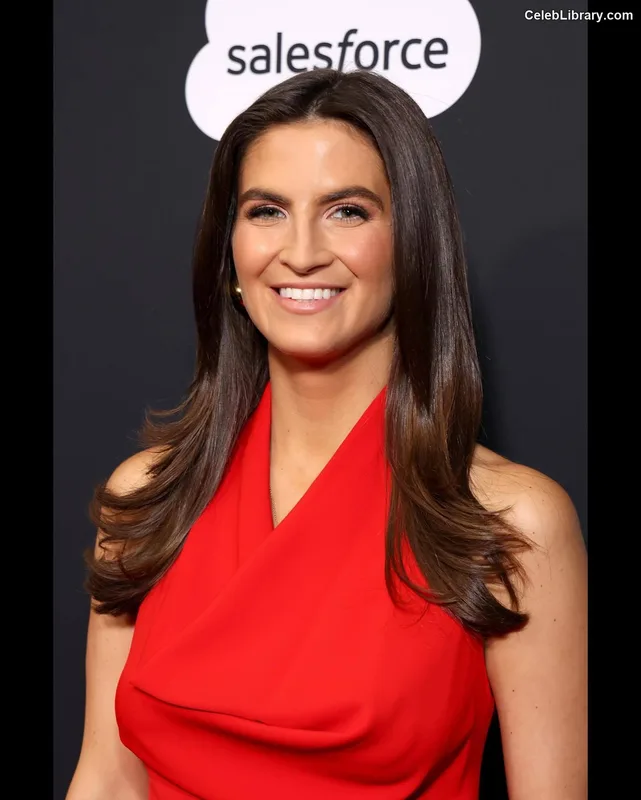 Kaitlan Collins photo 13 of 206