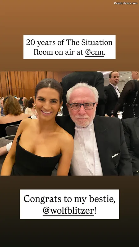 Kaitlan Collins photo 9 of 206