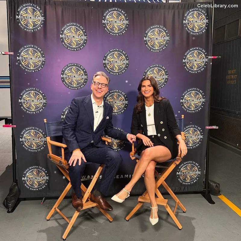 Kaitlan Collins photo 12 of 206